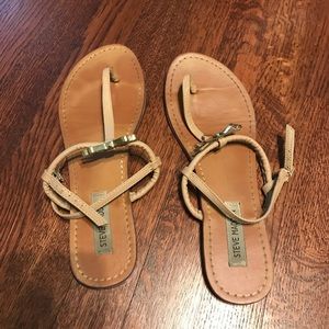 Steven Madden bow tie sandals